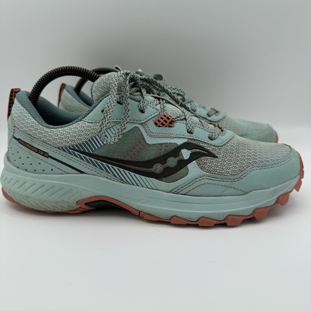 Women’s Saucony Excursion TR16 Mint Blue Pink Trail Athletic Sneakers Size 9.5 - Picture 3 of 8